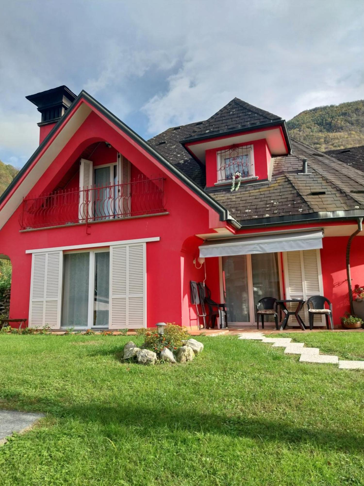 A Casa Di Lara Bed & Breakfast Beura Dış mekan fotoğraf