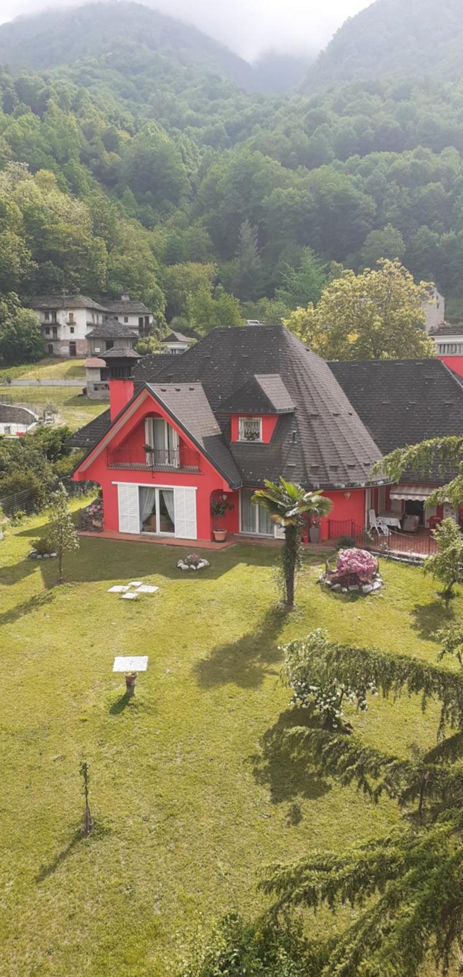 A Casa Di Lara Bed & Breakfast Beura Dış mekan fotoğraf