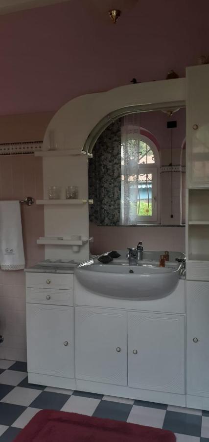 A Casa Di Lara Bed & Breakfast Beura Dış mekan fotoğraf